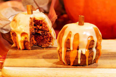 Hazelnut Pumpkin Cakes