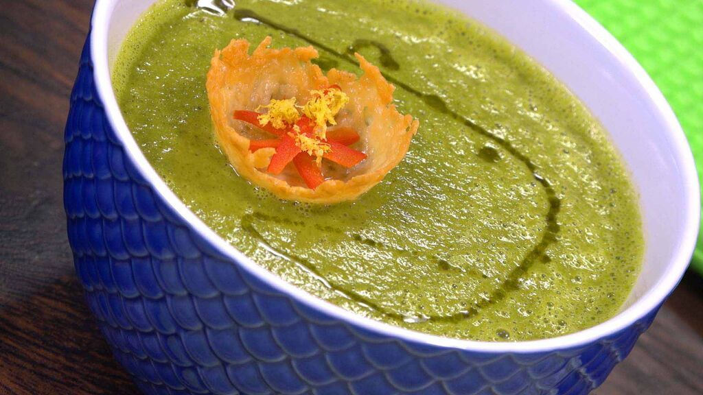 Spinach and Pea Soup