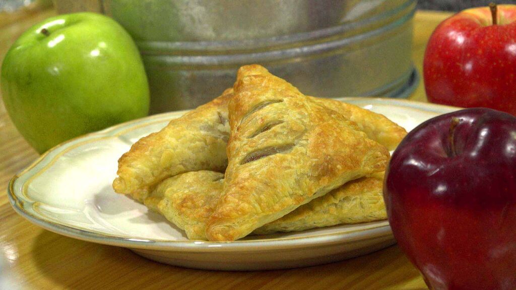 Apple Pie Pockets
