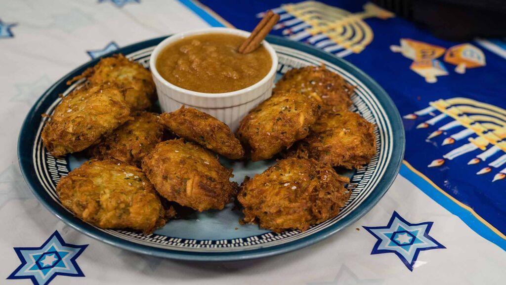 Potato Latkes with Cinnamon Applesauce